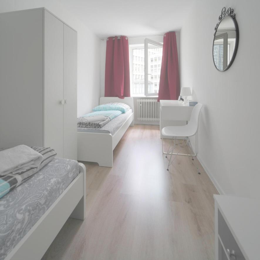 Schoenes Helles Zimmer Direkt In Frankfurt City Nr 301 Hotel Frankfurt am Main Eksteriør billede